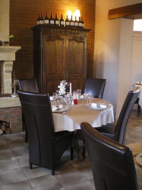 Auberge De Villequier Экстерьер фото